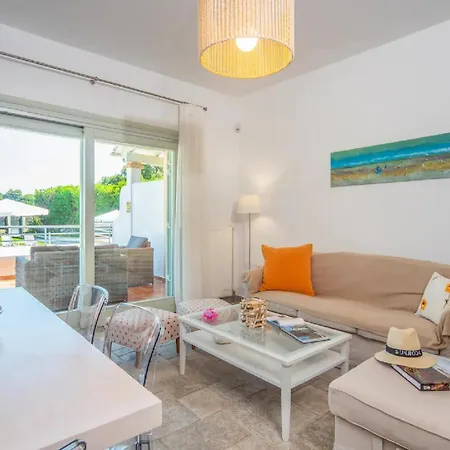 Διαμέρισμα Beachfront Superb Location *