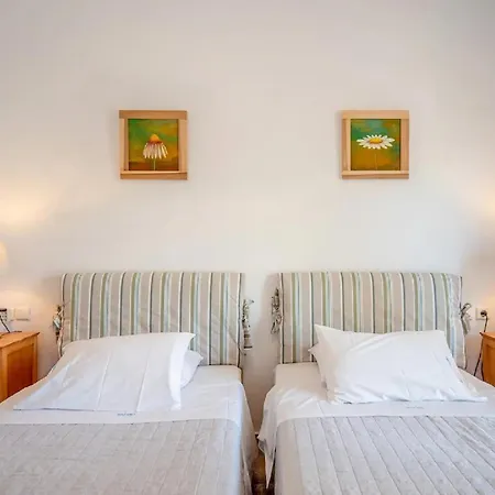 Beachfront Superb Location Διαμέρισμα Corfu (city)